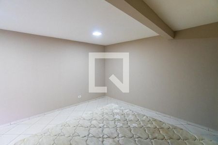 Quarto 1 de casa para alugar com 3 quartos, 200m² em Vila Fachini, São Paulo