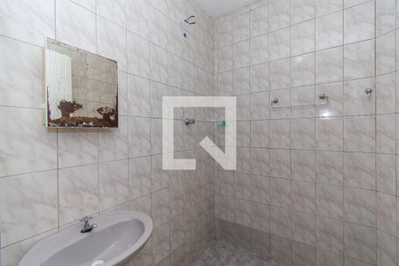 Banheiro de casa para alugar com 1 quarto, 137m² em Jardim Porteira Grande, São Paulo