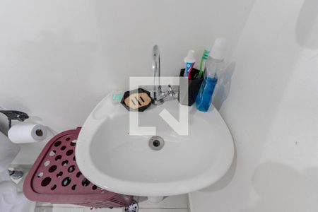Banheiro de kitnet/studio para alugar com 1 quarto, 24m² em Bela Vista, São Paulo