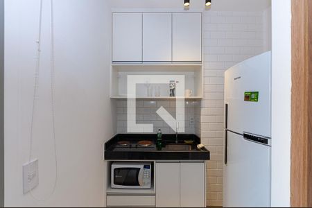 Cozinha de kitnet/studio para alugar com 1 quarto, 26m² em Pompeia, São Paulo