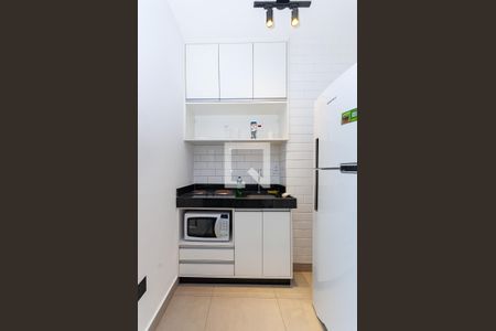 Cozinha de kitnet/studio para alugar com 1 quarto, 26m² em Pompeia, São Paulo
