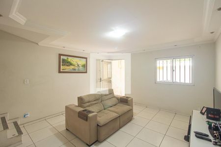 Sala de casa para alugar com 2 quartos, 83m² em Campo Grande, Rio de Janeiro