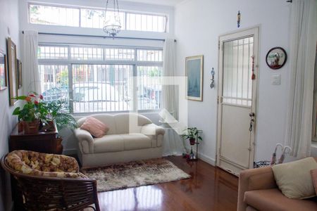 Sala de casa à venda com 4 quartos, 250m² em Jardim Jussara, São Paulo