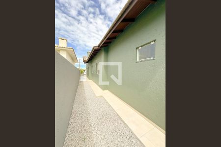 Casa para alugar com 111m², 3 quartos e 2 vagasCorredor
