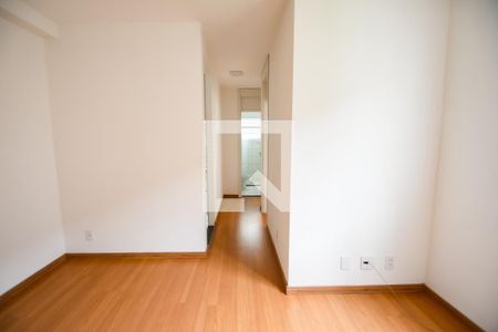 Sala + Corredor de apartamento à venda com 2 quartos, 44m² em Piedade, Rio de Janeiro