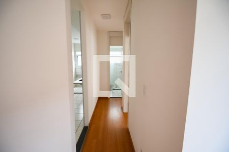 Sala + Corredor de apartamento para alugar com 2 quartos, 44m² em Piedade, Rio de Janeiro