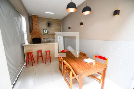 Apartamento à venda com 44m², 2 quartos e sem vagaÁrea comum - Churrasqueira