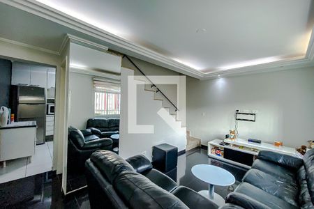 Sala de casa para alugar com 2 quartos, 55m² em Vila Invernada, São Paulo