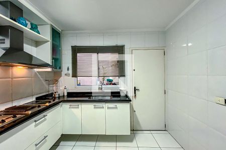 Casa para alugar com 55m², 2 quartos e 2 vagasCozinha