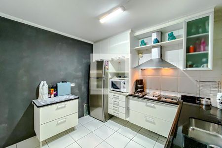 Casa para alugar com 55m², 2 quartos e 2 vagasCozinha