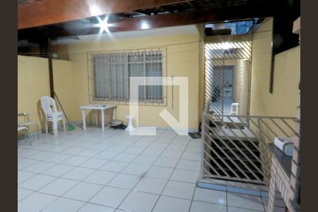 Casa à venda com 130m², 2 quartos e 2 vagasVaranda