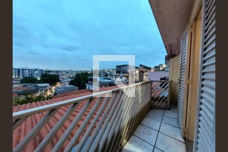 Casa à venda com 130m², 2 quartos e 2 vagas Casa à venda com 130m², 2 quartos e 2 vagasVaranda Quarto 1