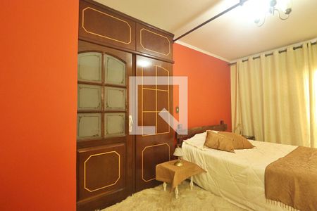 Suíte - Quarto 1 de casa à venda com 3 quartos, 270m² em Utinga, Santo André