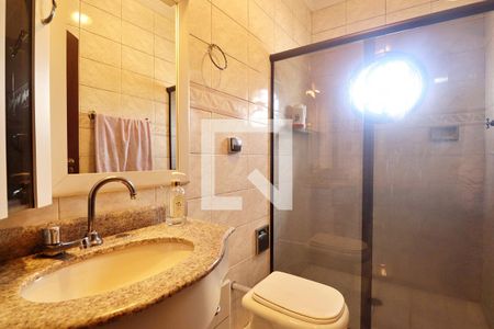 Casa à venda com 270m², 3 quartos e 3 vagasBanheiro Social