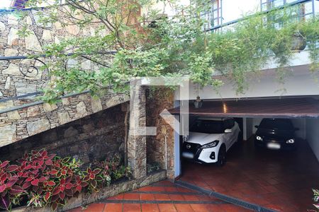 Casa à venda com 270m², 3 quartos e 3 vagasGaragem