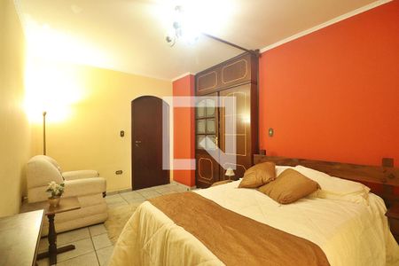 Suíte - Quarto 1 de casa à venda com 3 quartos, 270m² em Utinga, Santo André