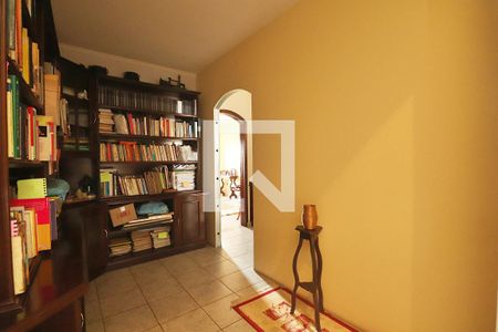 Casa à venda com 270m², 3 quartos e 3 vagasEscritório