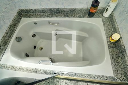 Casa à venda com 270m², 3 quartos e 3 vagasSuíte - Banheiro do Quarto 1