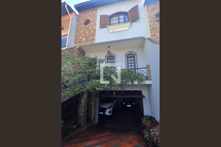 Casa à venda com 270m², 3 quartos e 3 vagasGaragem