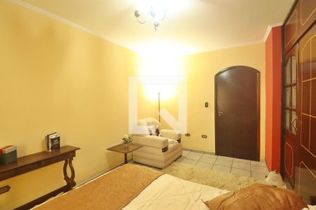 Suíte - Quarto 1 de casa à venda com 3 quartos, 270m² em Utinga, Santo André