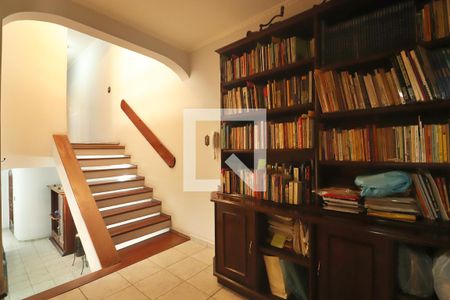 Casa à venda com 270m², 3 quartos e 3 vagasEscritório