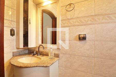 Casa à venda com 270m², 3 quartos e 3 vagasBanheiro Social