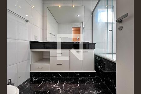 Apartamento para alugar com 171m², 3 quartos e 3 vagasBanheiro Suíte 3