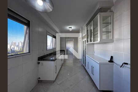 Apartamento para alugar com 171m², 3 quartos e 3 vagasCozinha