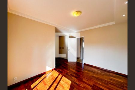 Apartamento para alugar com 171m², 3 quartos e 3 vagasSuíte 3