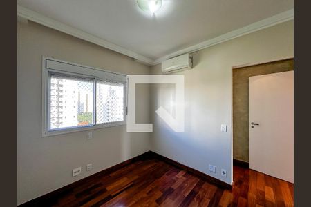 Apartamento para alugar com 171m², 3 quartos e 3 vagasSuíte 2