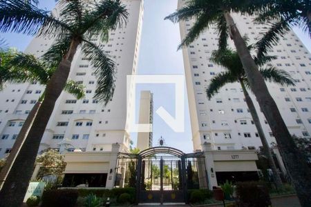 Apartamento para alugar com 171m², 3 quartos e 3 vagasFachada