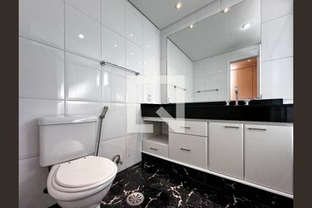 Apartamento para alugar com 171m², 3 quartos e 3 vagasBanheiro Suíte 3