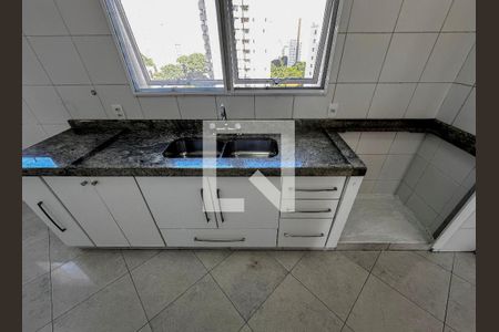Apartamento para alugar com 171m², 3 quartos e 3 vagasCozinha
