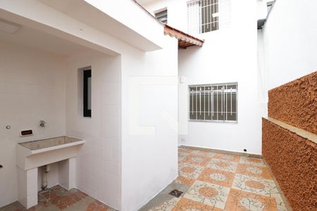 Casa para alugar com 60m², 2 quartos e sem vagaÁrea de Serviço