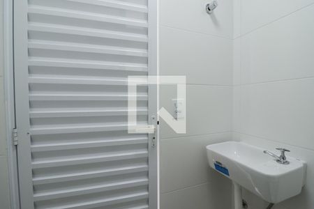 Banheiro de Serviço de casa para alugar com 2 quartos, 60m² em Jardim São Paulo(zona Norte), São Paulo
