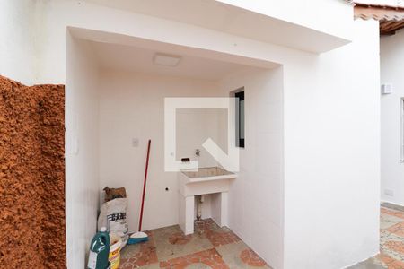 Casa para alugar com 60m², 2 quartos e sem vagaÁrea de Serviço