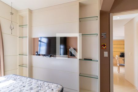 Quarto 2 de apartamento para alugar com 2 quartos, 87m² em Boa Vista, Curitiba
