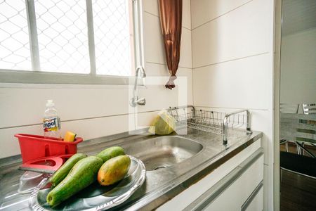 Cozinha de apartamento para alugar com 1 quarto, 39m² em Vila Esperança, São Paulo