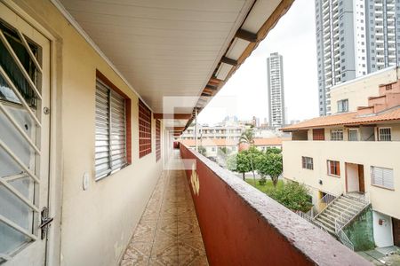 Corredor externo de apartamento para alugar com 1 quarto, 39m² em Vila Esperança, São Paulo