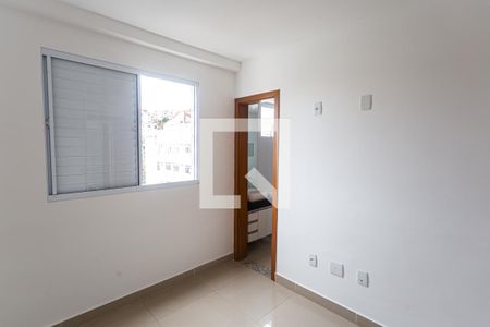 Suíte de apartamento para alugar com 3 quartos, 80m² em Santa Efigênia, Belo Horizonte