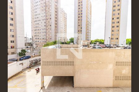 Varanda e Area de Serviço - Vista de apartamento para alugar com 3 quartos, 65m² em Brás, São Paulo