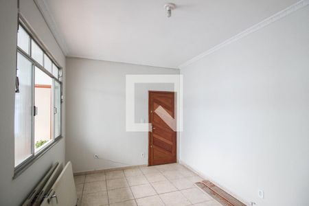 Sala de apartamento para alugar com 2 quartos, 70m² em Centro, Nilópolis