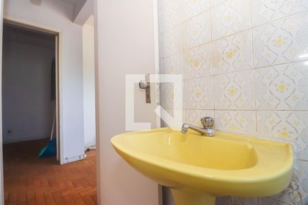 Lavabo de apartamento para alugar com 3 quartos, 120m² em Auxiliadora, Porto Alegre