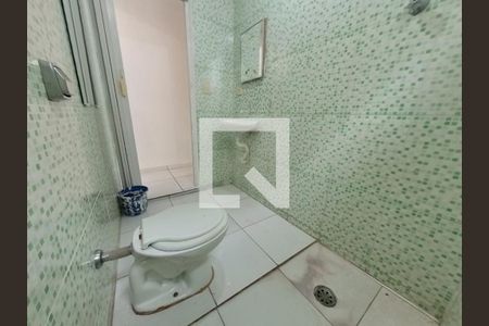 Banheiro de casa para alugar com 1 quarto, 50m² em Vila Zulmira, São Paulo
