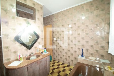 Casa à venda com 280m², 4 quartos e 3 vagasBanheiro 2 