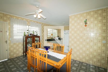 Casa à venda com 280m², 4 quartos e 3 vagasCozinha