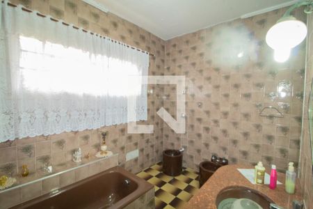 Casa à venda com 280m², 4 quartos e 3 vagasBanheiro 2