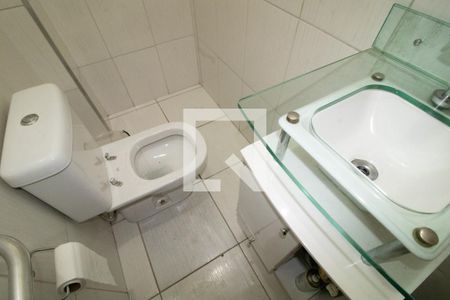 Casa à venda com 280m², 4 quartos e 3 vagasBanheiro social