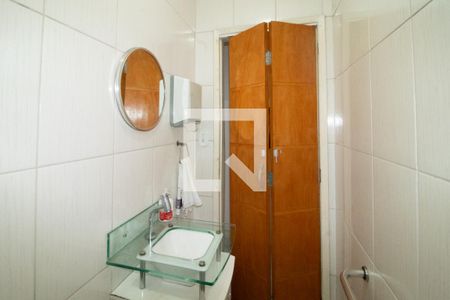 Casa à venda com 280m², 4 quartos e 3 vagasBanheiro social