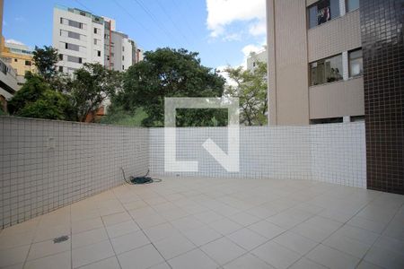 Varanda de apartamento à venda com 3 quartos, 140m² em Fernão Dias, Belo Horizonte